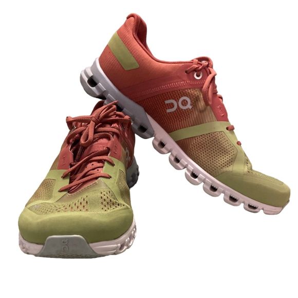 On Running Shoes - On Cloud Clownflow Guava Dust Rose Pink Running Shoes